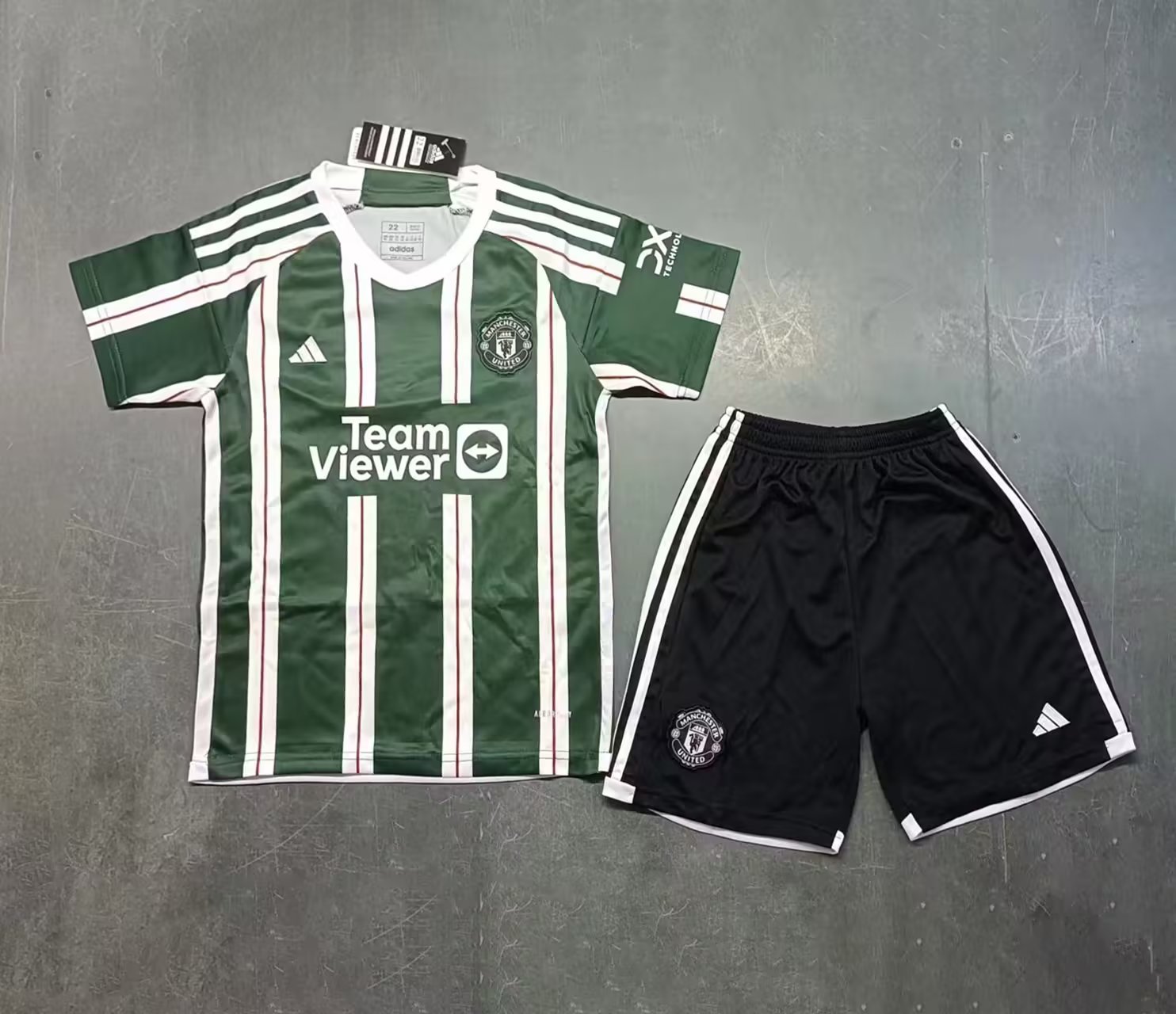 2023-2024 MANCHESTER UNITED away KIDS kit 