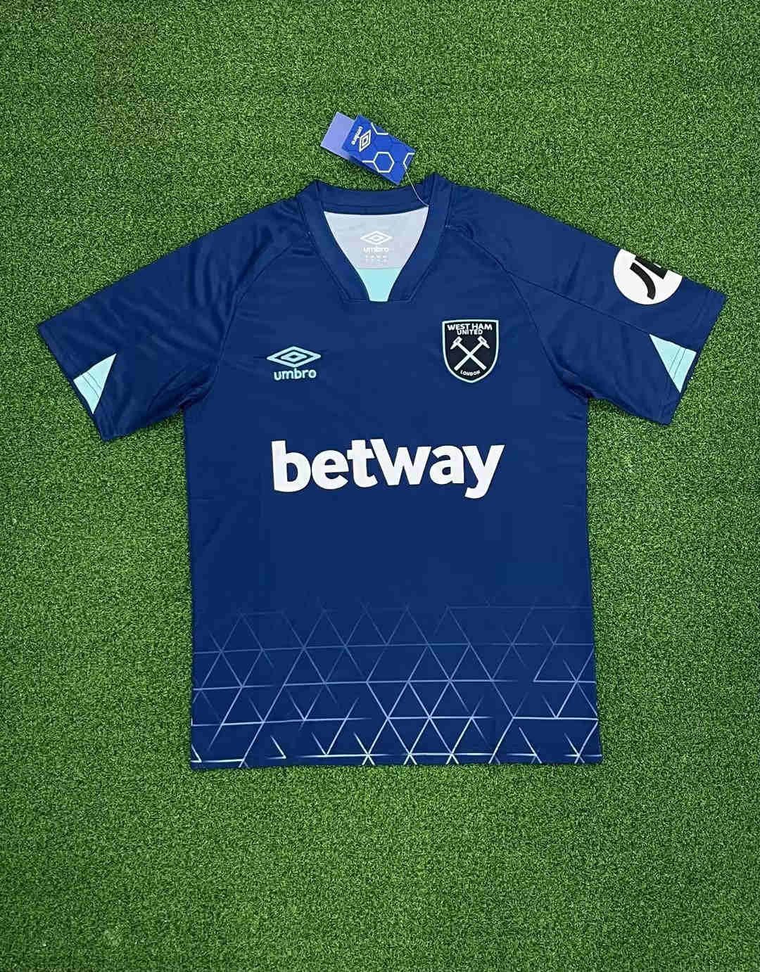 2023/2024 West Ham United F.C.  3RD away