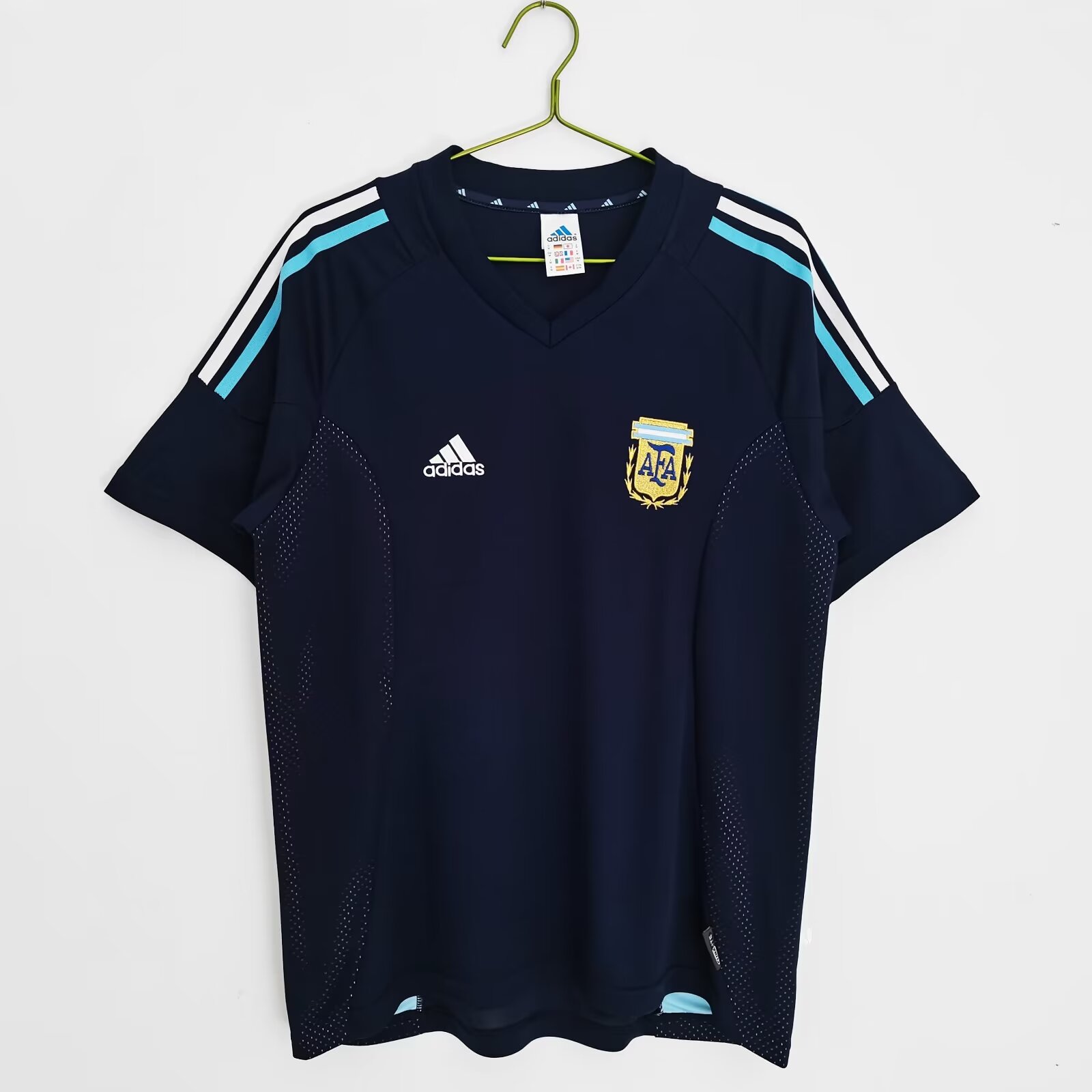 2002  argentina  wawy Retro.