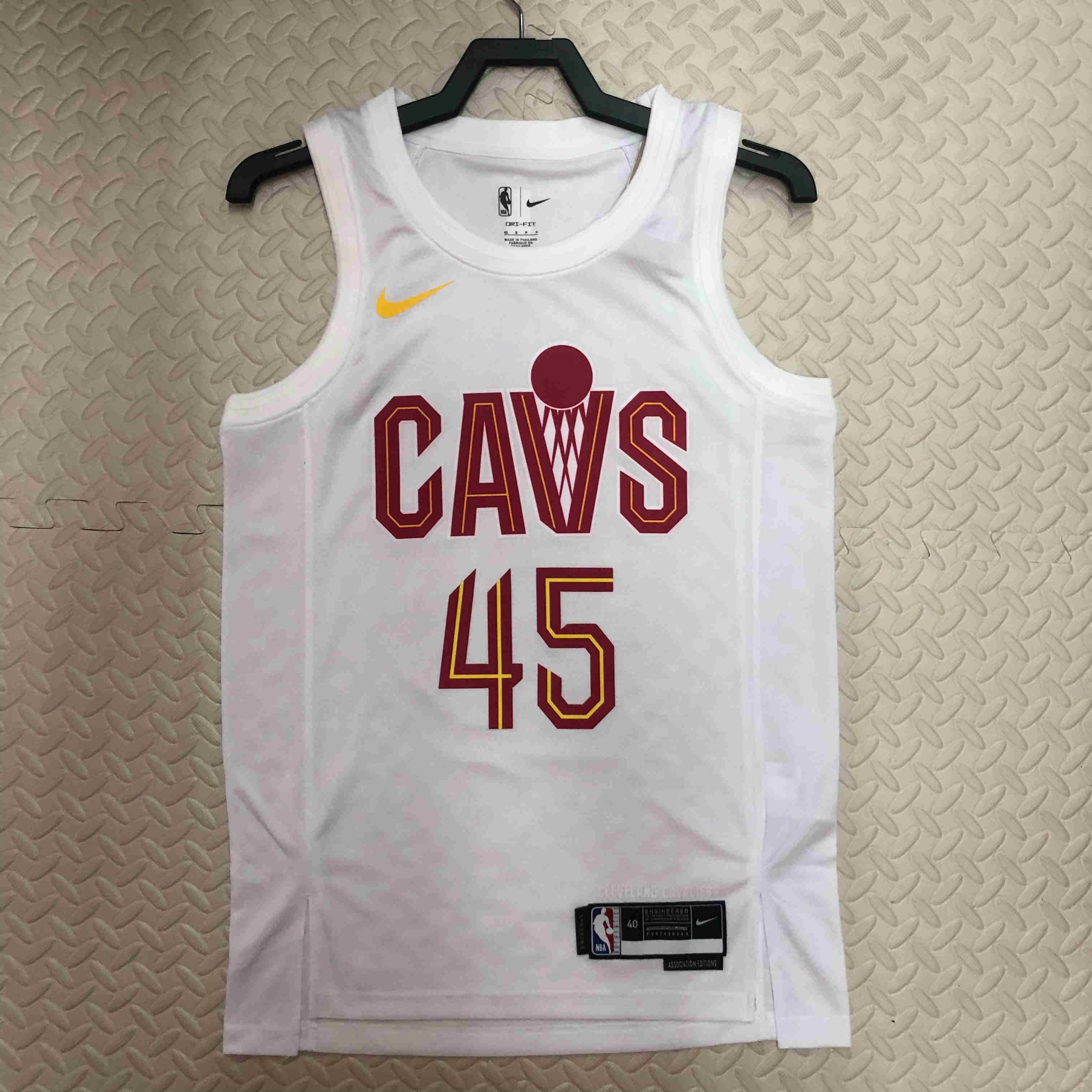 Cleveland Cavaliers  NBA Jersey Mitchell 45