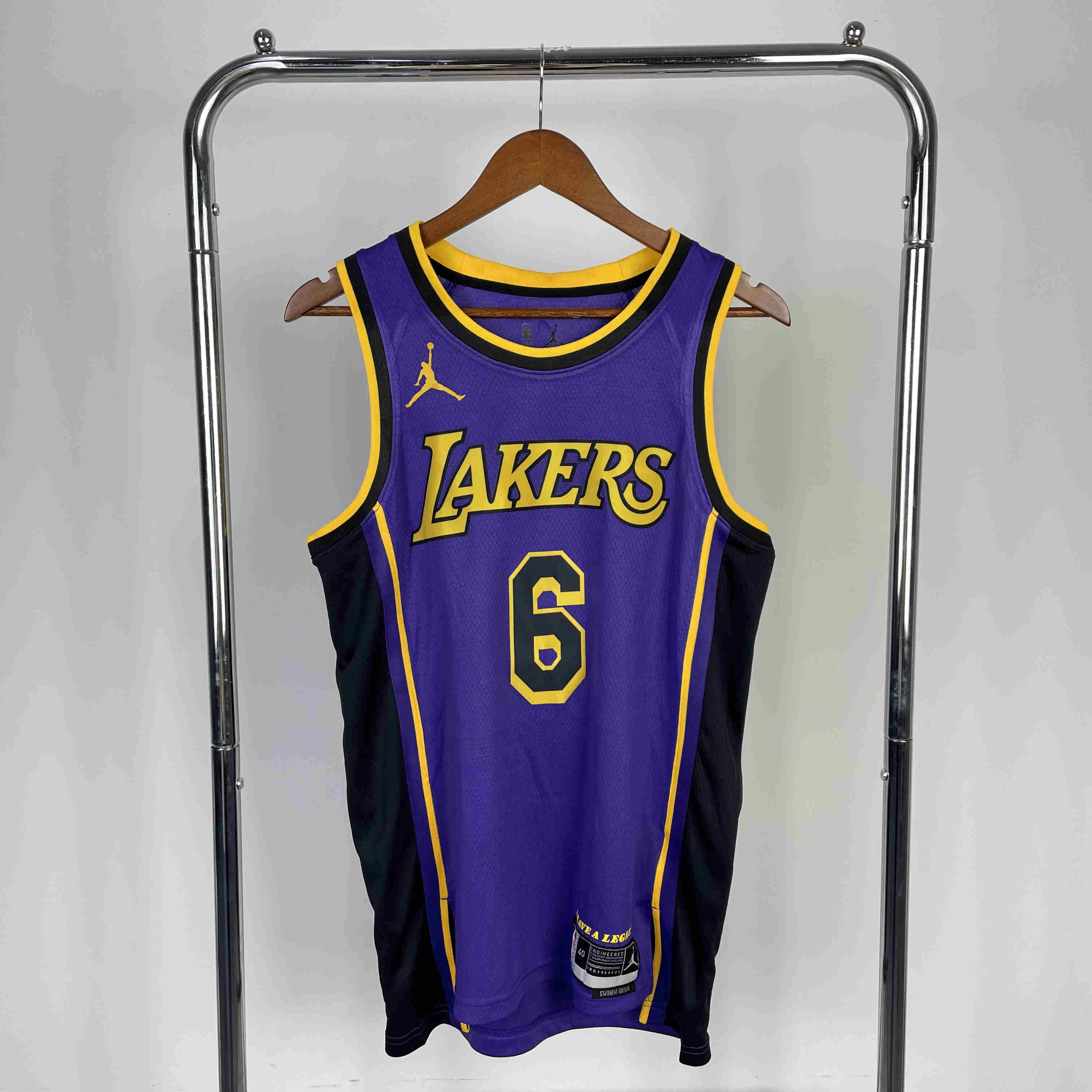 Los Angeles Lakers NBA Jersey  James 6