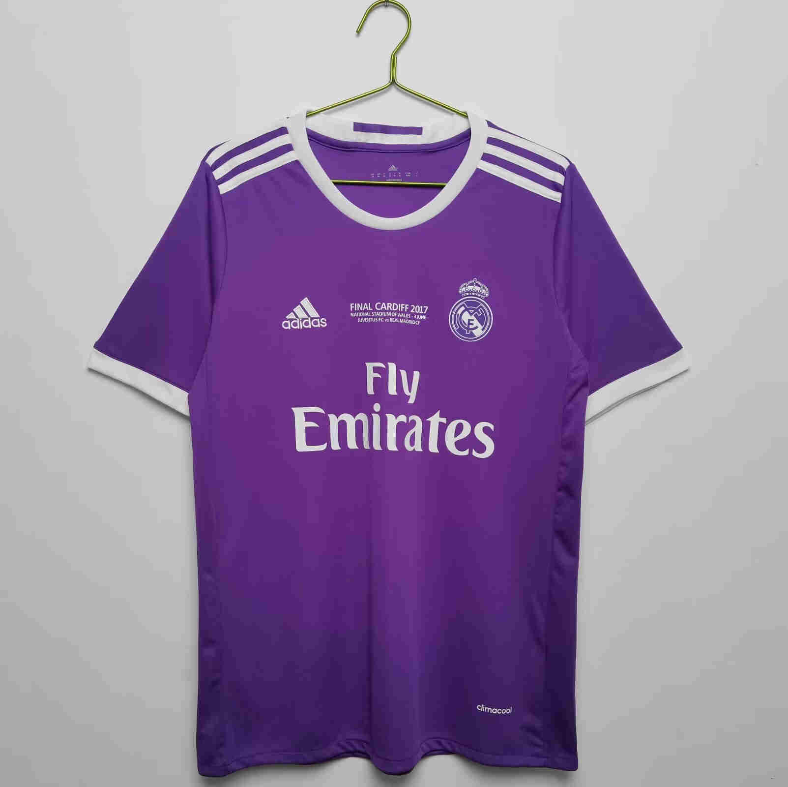 2016-2017  Real Madrid away retro