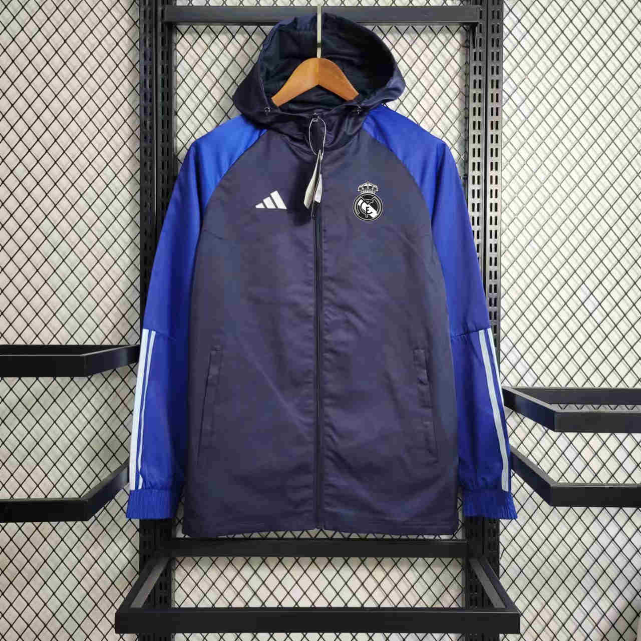 REAL MADRID  windbreak
