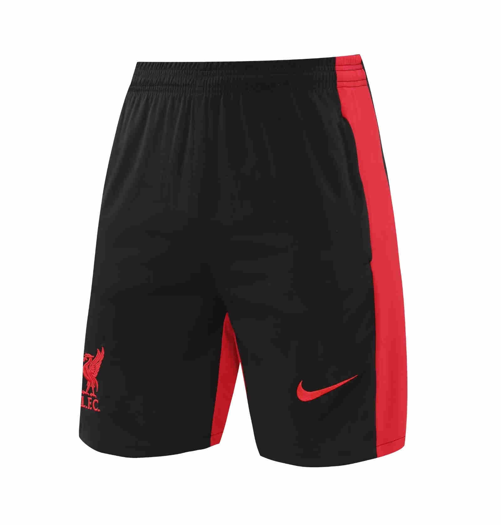 2024-2025  Liverpool   Training  shorts adult  