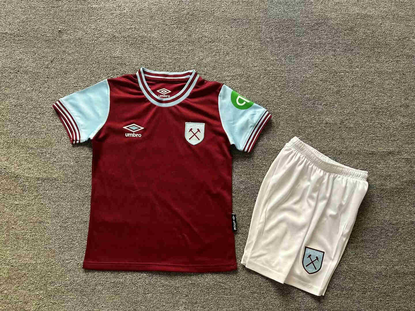 2024/2025  West Ham home kids kit 