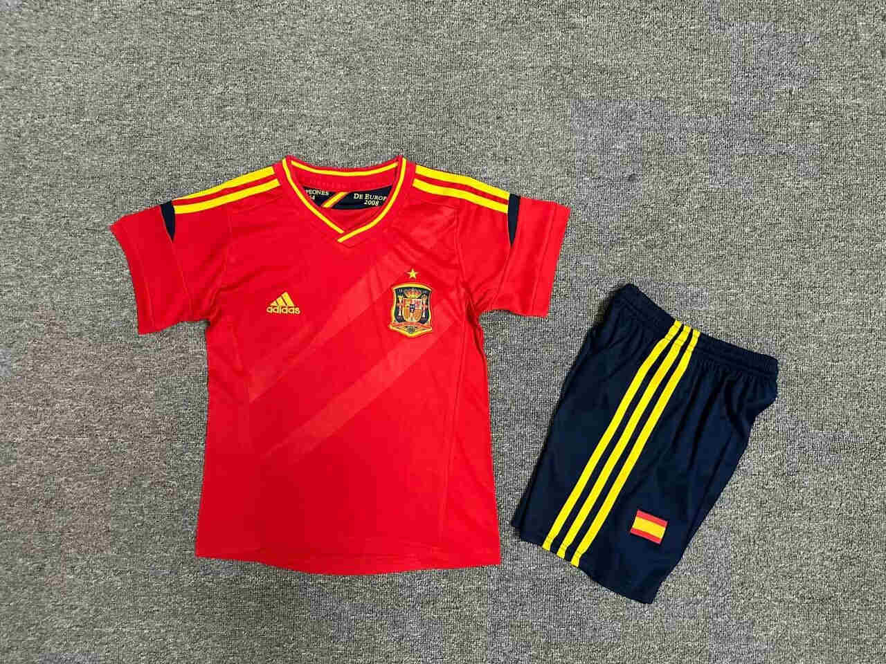 2012 Spain  home  kids 