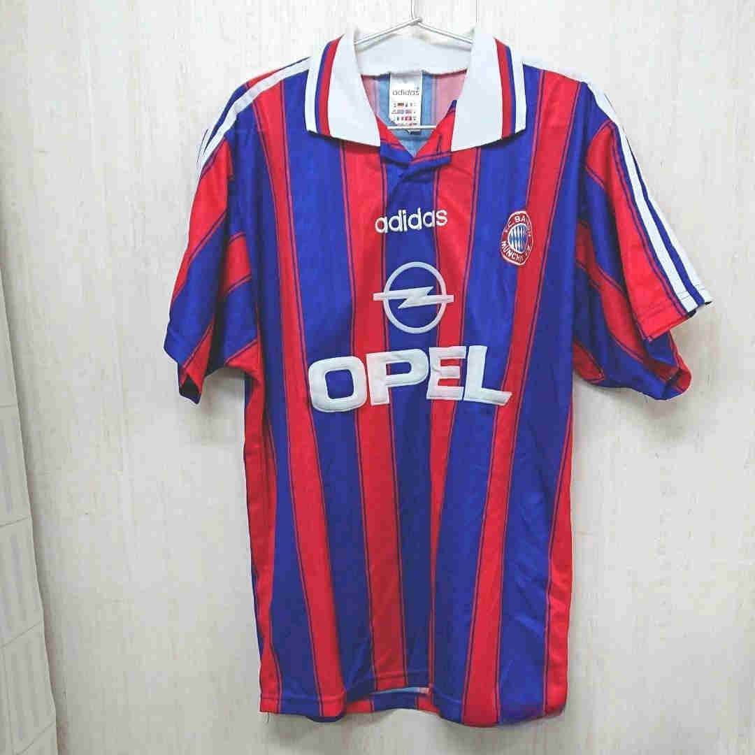 1995-1997  Bayern Munich home Retro.