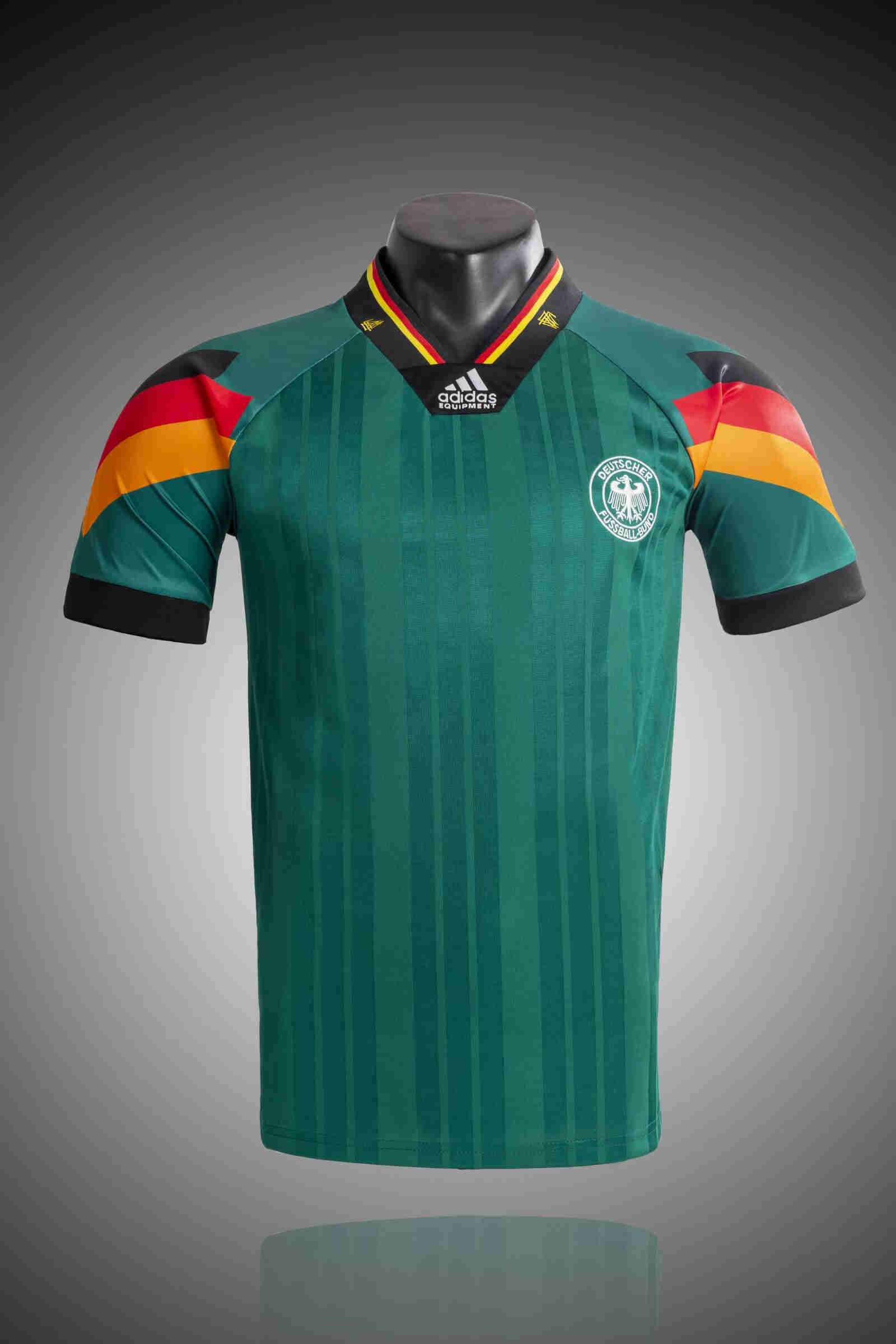 1992  Germany  AWAY  Retro 
