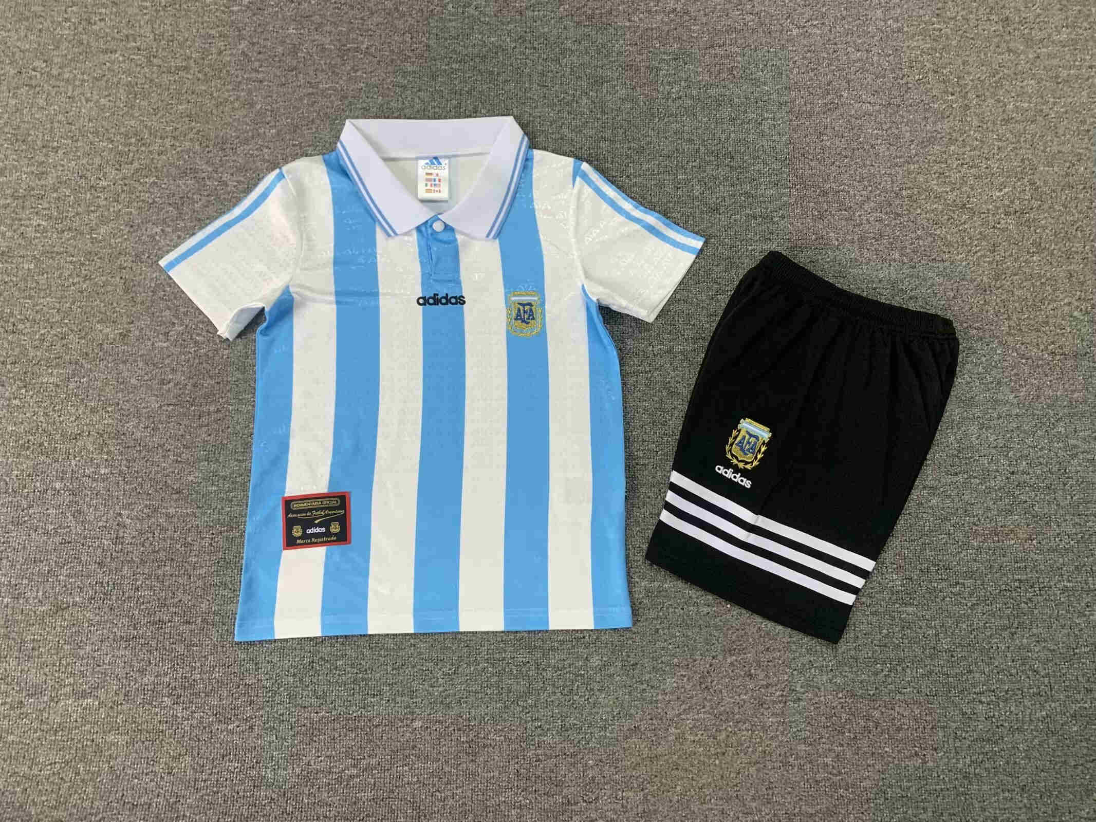 1994 Argentina HOME kids kit