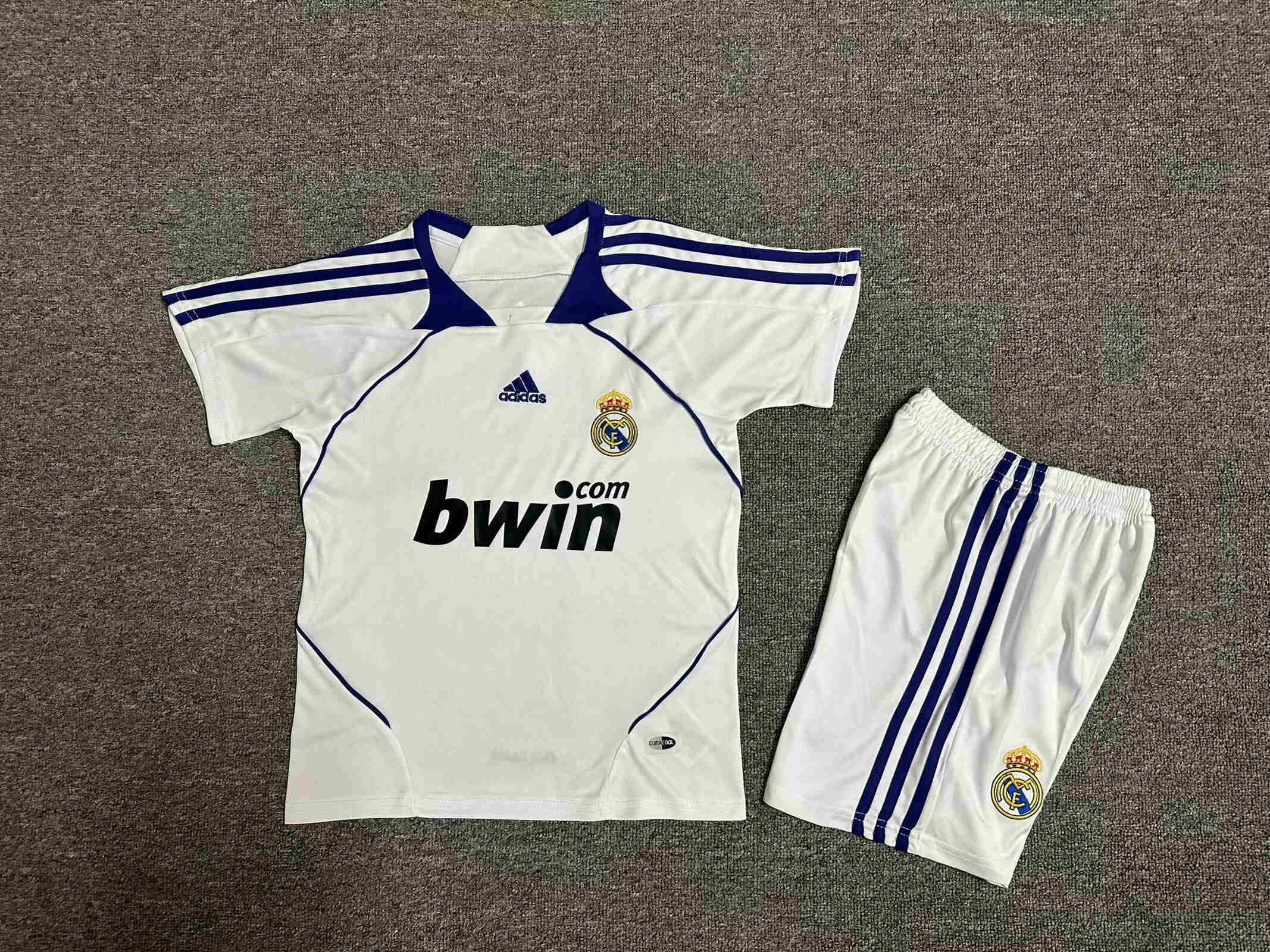 2007-2008  Real Madrid  kids kit
