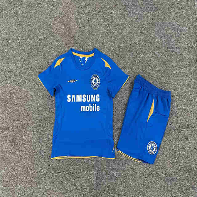 2005-2006 Chelsea    kids kit  Retro