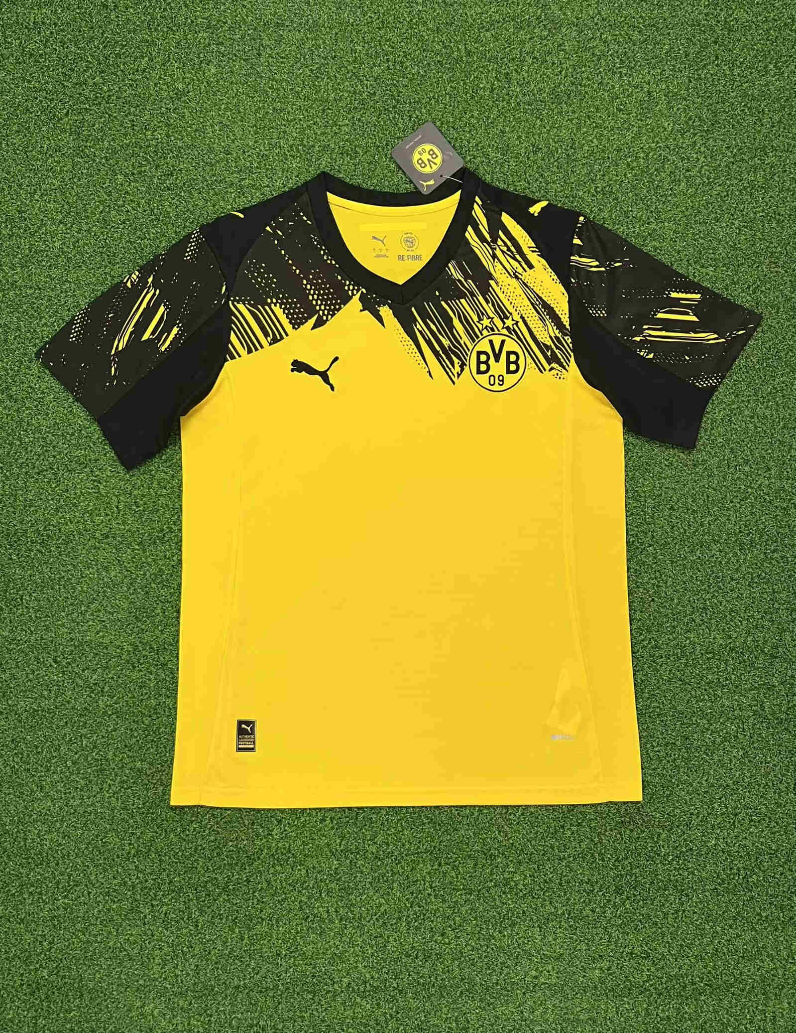 2024/2025 BORUSSIA DORTMUND home