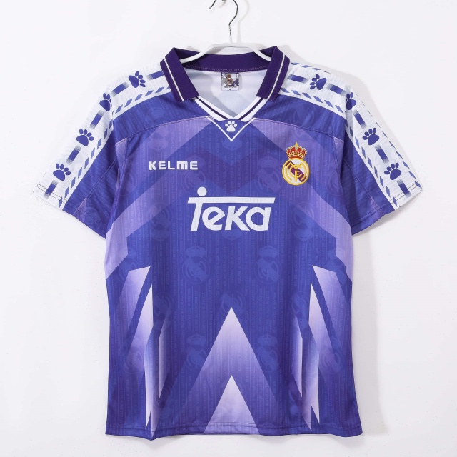 1996-1997 Real Madrid away  retro